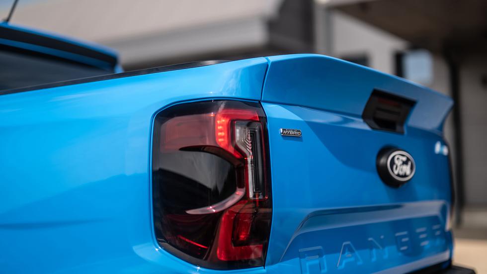 Ford: Πρεμιέρα για τα Ranger MS-RT PHEV και E-Tourneo Custom MS-RT